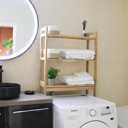 Apartment Quiet Bright - 2 Minutes From Paris Clichy